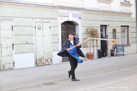 Kurenti iz Zamušanov v Kamniku preganjali zimo (9)